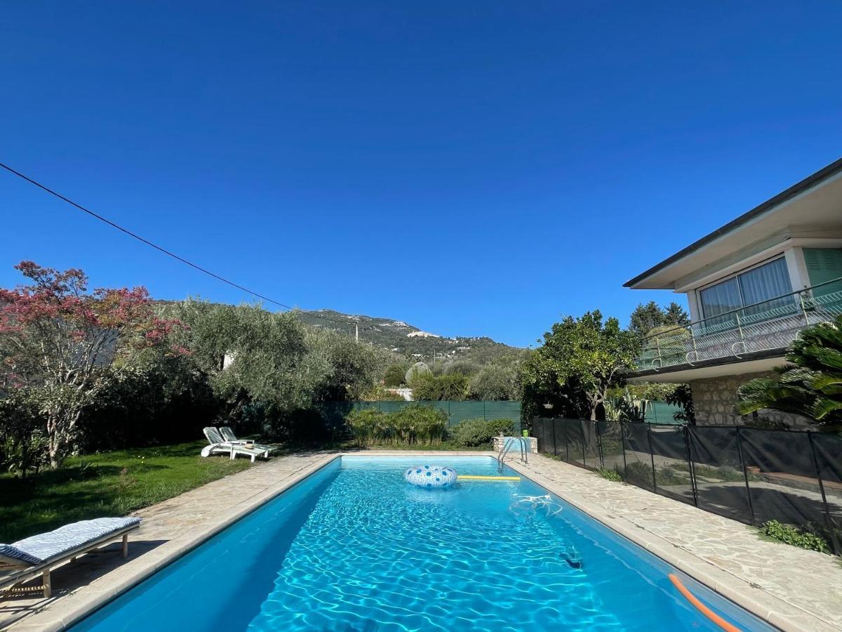 Bas De Villa Avec Acces Piscine Pres De Nice Cannes Monaco Carros Exteriör bild