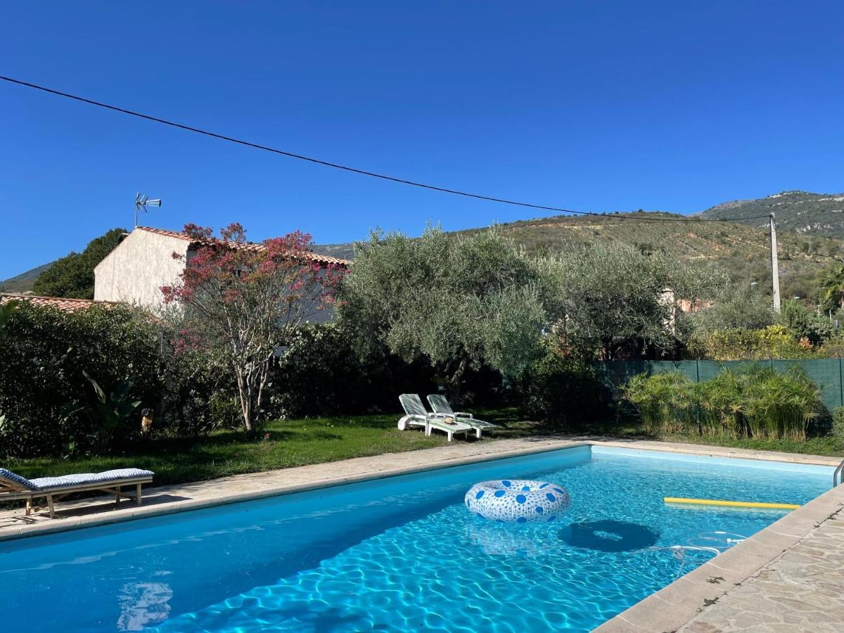 Bas De Villa Avec Acces Piscine Pres De Nice Cannes Monaco Carros Exteriör bild