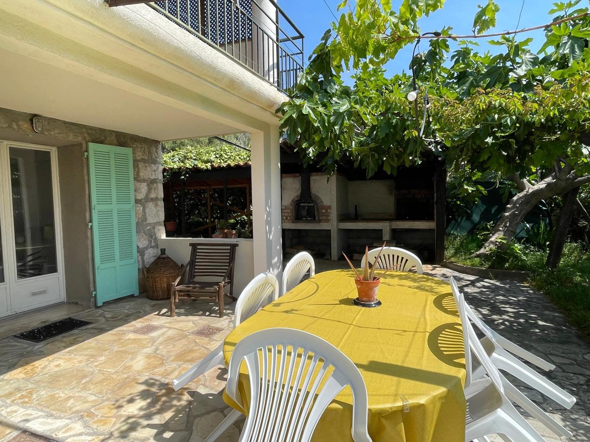 Bas De Villa Avec Acces Piscine Pres De Nice Cannes Monaco Carros Exteriör bild